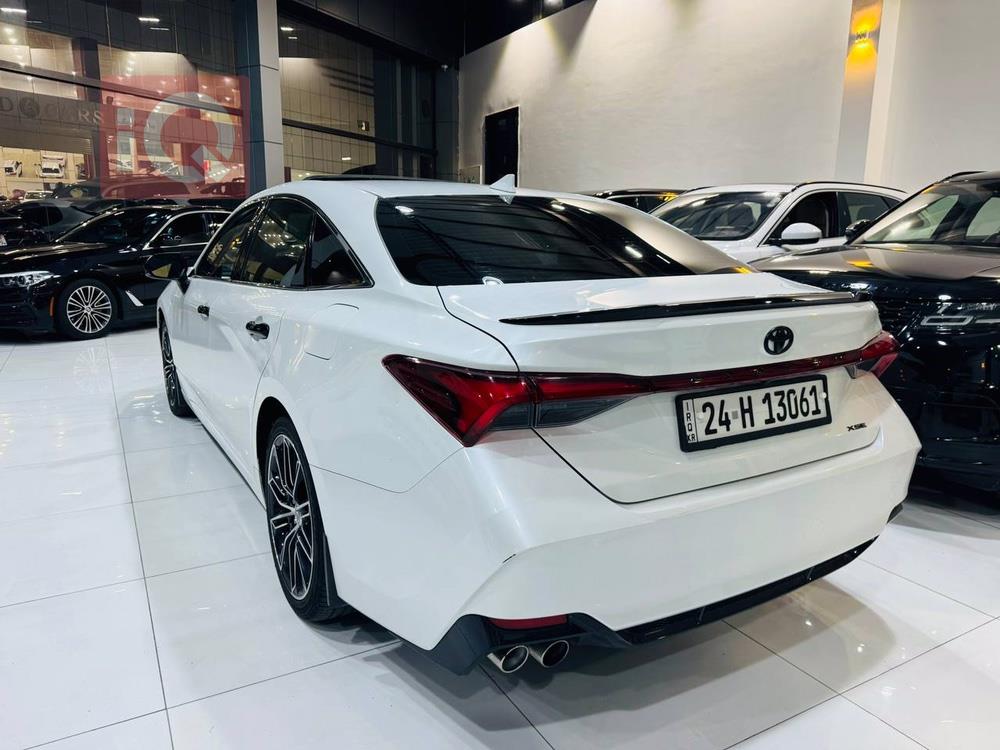 Toyota Avalon